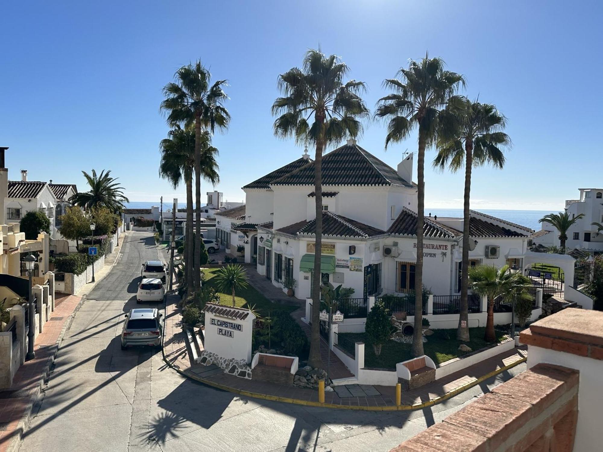 Nerja Paradise Rentals - Apt Chimenea A1E Экстерьер фото